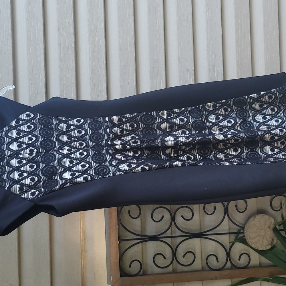 Enfocus sleevless dress - Picture 6 of 6